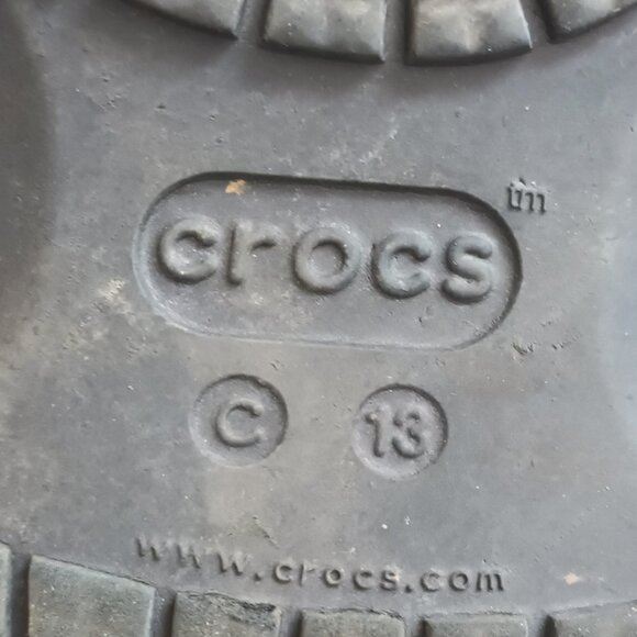 Crocs Kids Charcoal Classic Clogs 13 Unisex Slip On Sandals - Picture 8 of 8